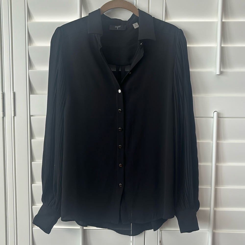 Black Tahari blouse size small